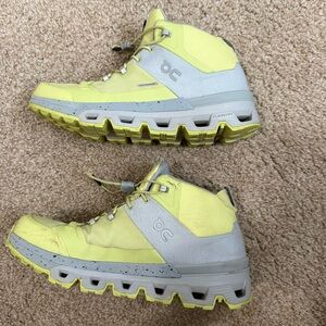 ON Cloudtrax Waterproof Hiking Boots